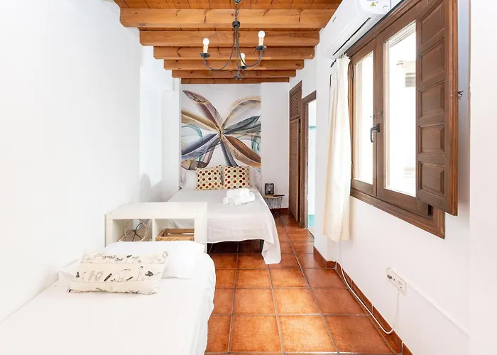 In The Historic Center Of Albaicin, Near The Alhambra